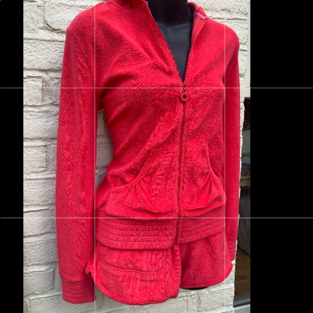 NEW w/ TAGS ADORABLE TERRY CLOTH 2 PIECE SET